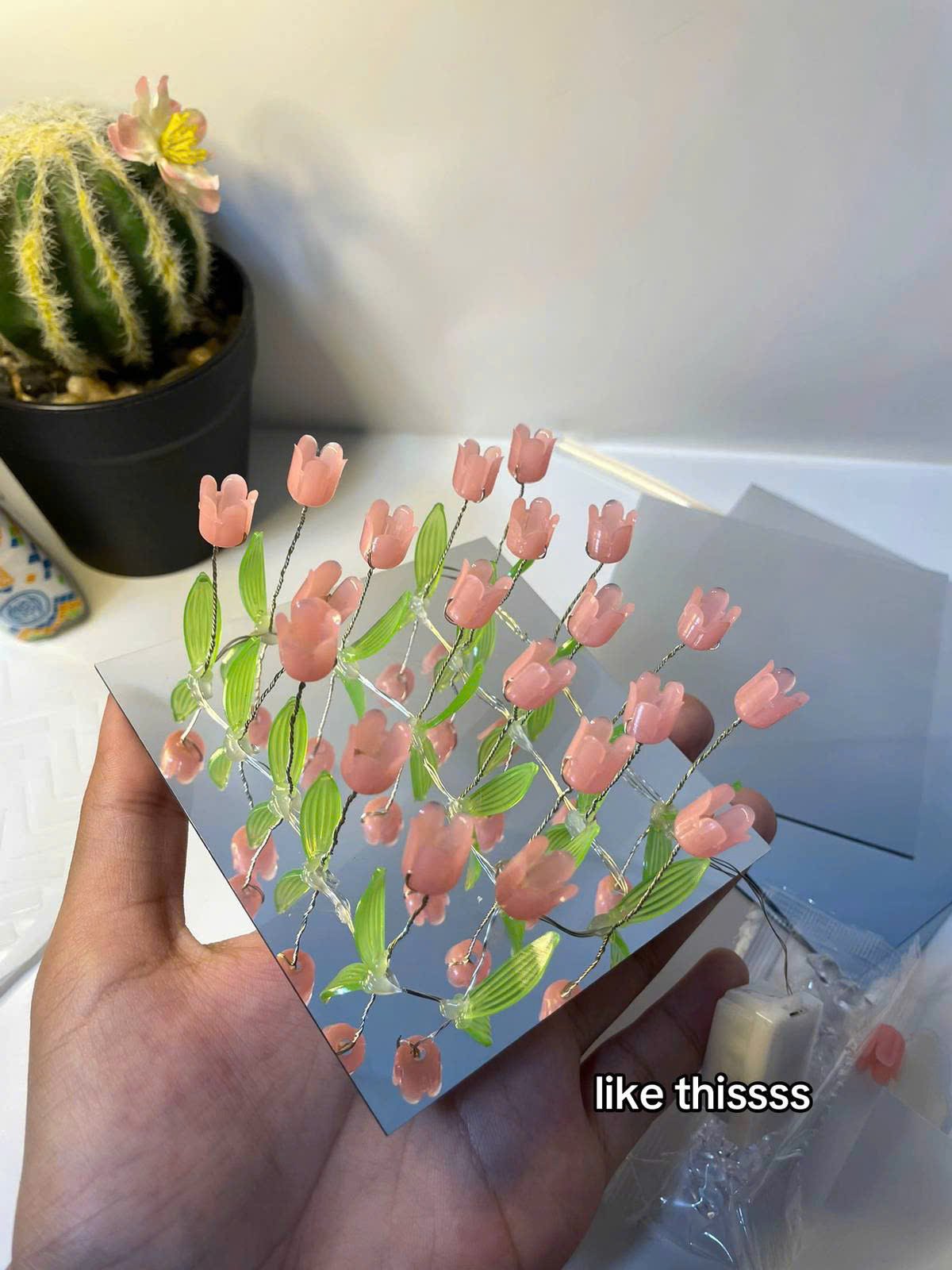 Cách lắp đèn ngủ hoa tulip hình vuông